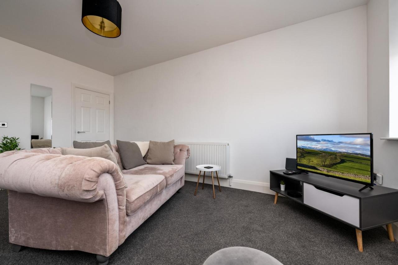 The Croston Balcony Apartment- Morecambe Central Promenade, Beach Front And Sea Views Dış mekan fotoğraf